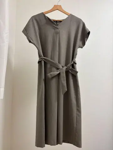 언타이틀 UNTITLED 프론트 턱 키 넥 원피스 1 S 마 혼방