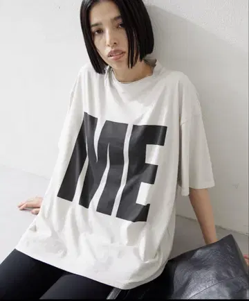 윔 가젯 KATHARINE HAMNETT ME T셔츠
