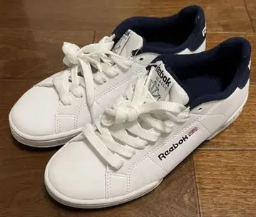 미사용품 리복 로우컷 스니커즈 NPC II BASIC 23cm