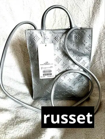새상품 Daily russet 실버 로고 올 패턴 숄더