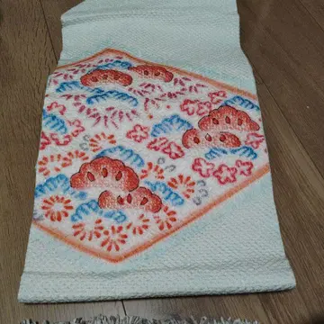 나고야 오비 꽃 무늬와 구름 디자인 시보리