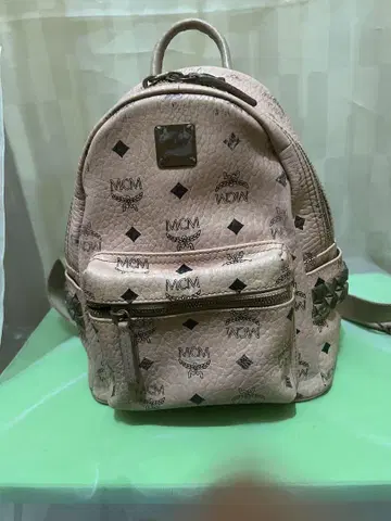 MCM 백팩 (한정 가격 인하)