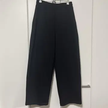 UNIQLO:C 블랙 와이드 팬츠 S 사이즈