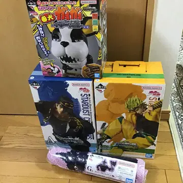 죠죠 제일복권 쿠죠 죠타로, DIO, 이기 피규어
