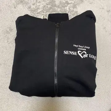 Hey! Say! JUMP SENSEorLOVE 블랙 지퍼 후드티
