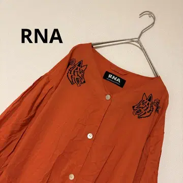 새상품급 RNA 빈티지 로운 자수 원피스 오렌지 버튼 포함 M 레이어드