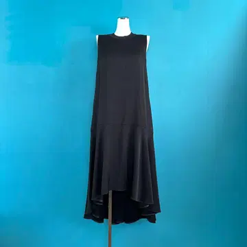 941 더블 스탠다드 sov. 새상품 블랙 슬리브리스 티셔츠 원피스 36