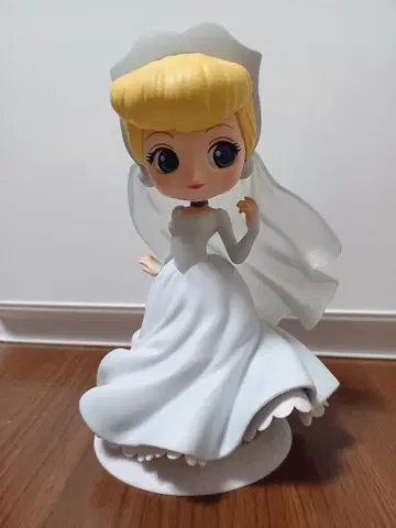 Qposket 신데렐라 피규어 디즈니 프린세스