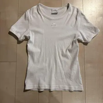 Contrast T-Shirt S 사이즈