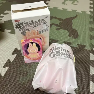 [ 정품 미개봉 ] Labubu Big into Energy 1상자