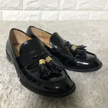 ZARA 태슬 로퍼