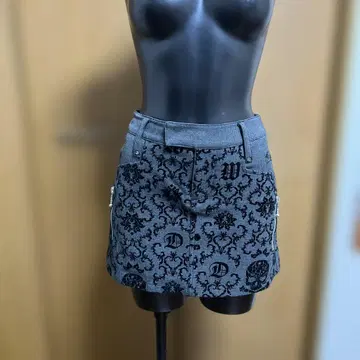 새상품 댄스 위드 드래곤 그레이 스커트