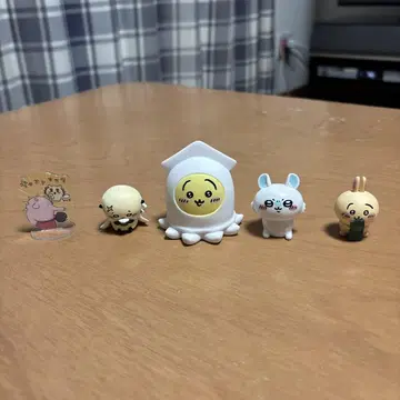 캡슐 토이 캐릭터 세트 5체