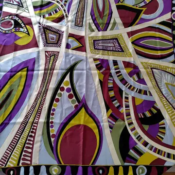 EMILIO PUCCI 에밀리오 푸치 스카프