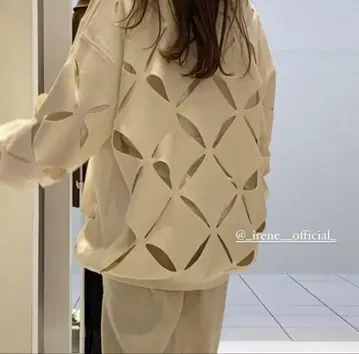 HERENCIA 다이아몬드 슬릿 니트