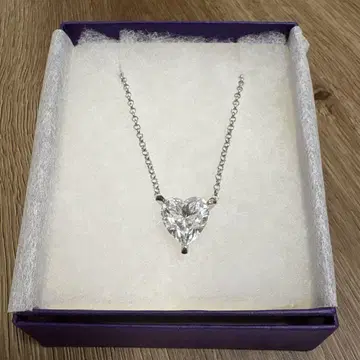 벨벳 스톤 목걸이 하트형
