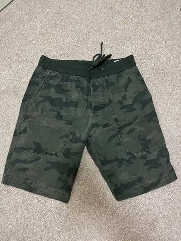 제임스 퍼스 하프 팬츠
