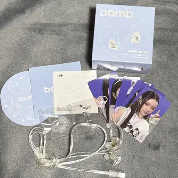 ILLIT bomb Merchver 앨범 이어폰 트레이딩 카드