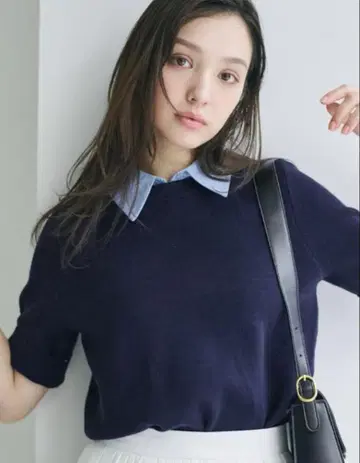베이스먼트 온라인 카라 부착 니트 네이비