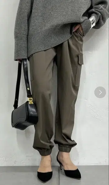 LOUNGEDRESS 새틴 카고 팬츠 M 사이즈