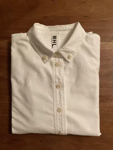 MHL 버튼 다운 셔츠