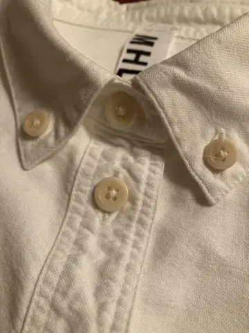 MHL 버튼 다운 셔츠