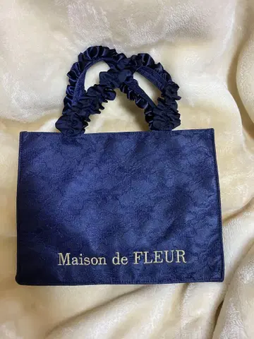Maison de FLEUR 프릴 핸들 토트백