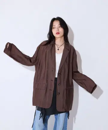 JEANASIS 백 개더 테일러드 자켓