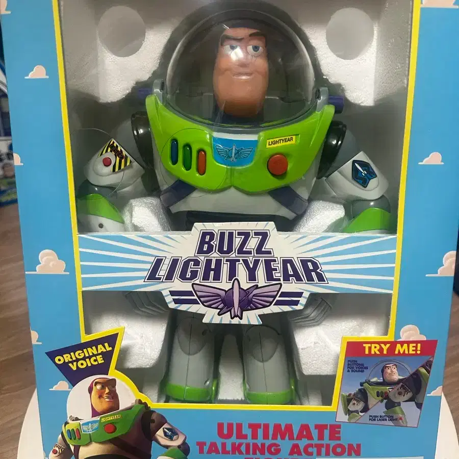 Thinkway Toys Buzz Talking Action Figure Buzz And Woody Talking