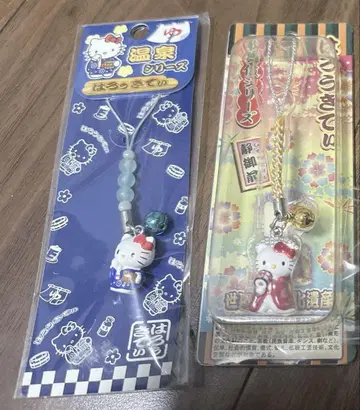 지역 한정 키티 스트랩 2개 세트