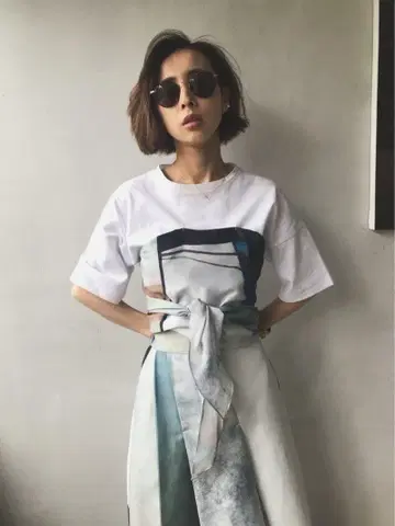 MEDI DRAWING UNEVEN TEE ameri vintage
