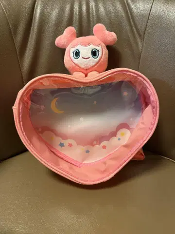 TWICE LOVELYS 삐요큥 바디백 모모 모브리