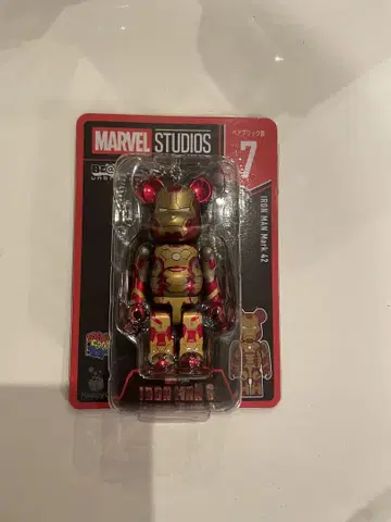 MARVEL STUDIOS 베어브릭 아이언맨 마크42
