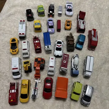 토미카 미니카 묶음 판매 33대 세트