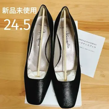 미사용 새상품 긴자 카네마츠 펌프스 24.5
