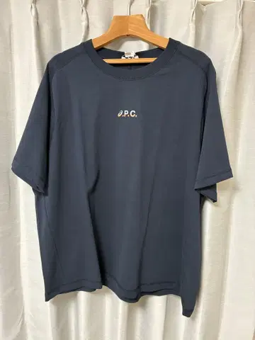 A.P.C. 아식스 네이비 T셔츠 L 사이즈