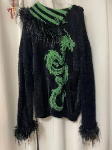 최종 가격 인하 드래곤 패턴 상의 & 스커트 세트