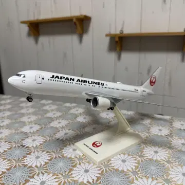 JAL B767-1/200 모델