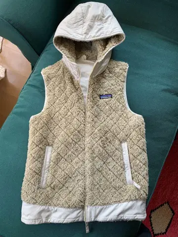 Patagonia 다운 베스트 베이지