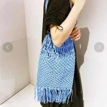 KECH LeS ESSENTIELS FRINGE BAG BLUE