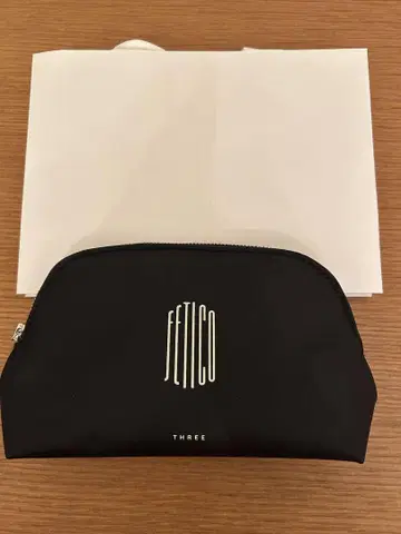 THREE x FETICO 한정판 콜라보 메이크업 파우치
