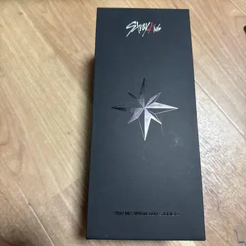 Stray Kids 공식 응원봉