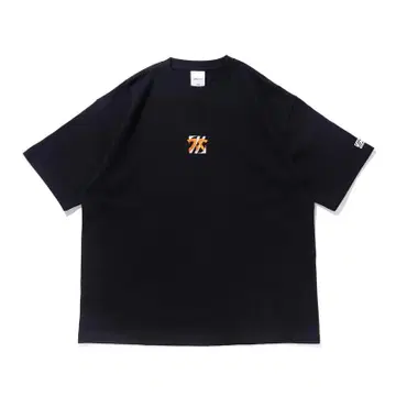FNC x ZETA RGO22 티셔츠/ BLACK