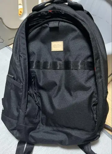 뉴에라 백팩 타카하시 아이 콜라보