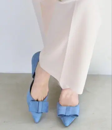 4.5cm 세퍼레이트 리본 펌프스