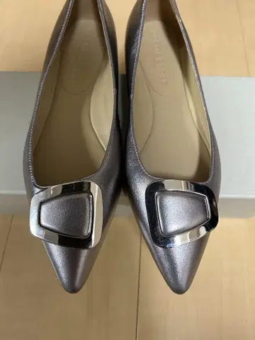 ODETTE E ODILE 유나이티드 애로우즈 펌프스 미사용 새상품