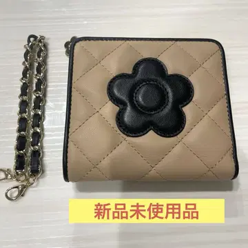마리콴트 접이식 지갑 스트랩 포함