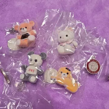 요시토쿠의 봉제 인형