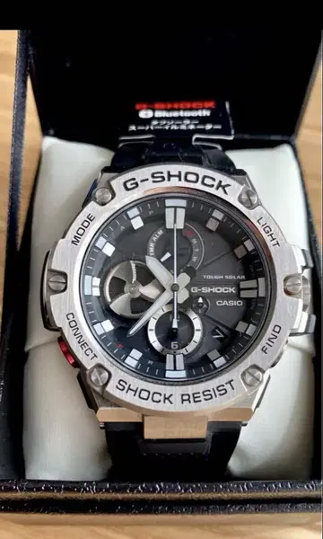 새상품급 G-SHOCK GST-B100-1AJF