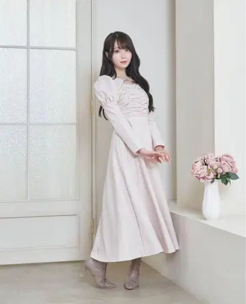 로제 뮤즈 롱 원피스 핑크